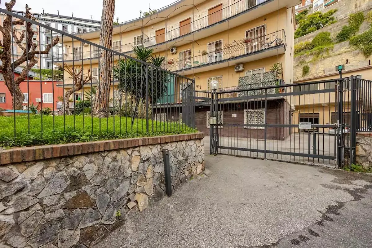 Crispi 74.1 - Apartment Naples Italy