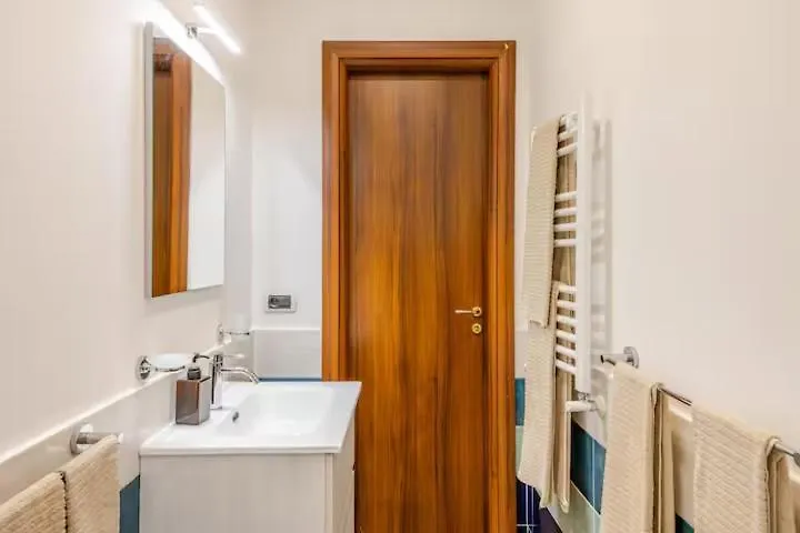 Crispi 74.1 - Apartment Naples